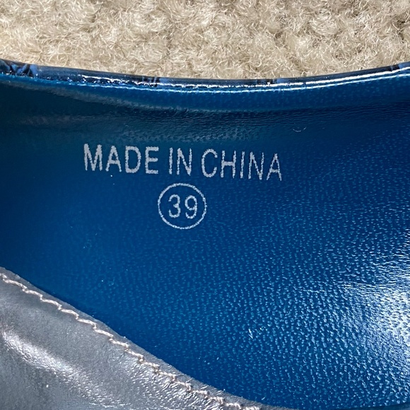 Call It Spring Teal Blue Faux Croc Pumps, Size 39 - Picture 7 of 8